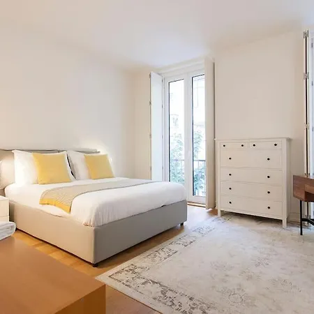 236 Av Liberdade With 24Hr Security And Free Parking * Lisbon